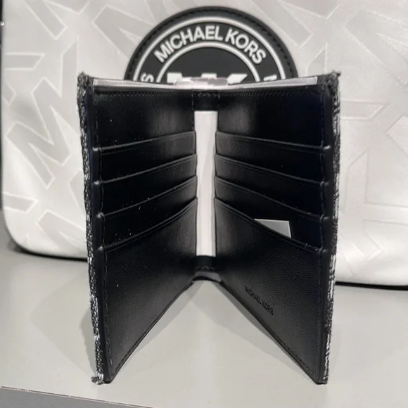 Michael Kors Men’s Women’s Cooper Logo Fabric Billfold Wallet Black Multi NWT - Picture 11 of 16